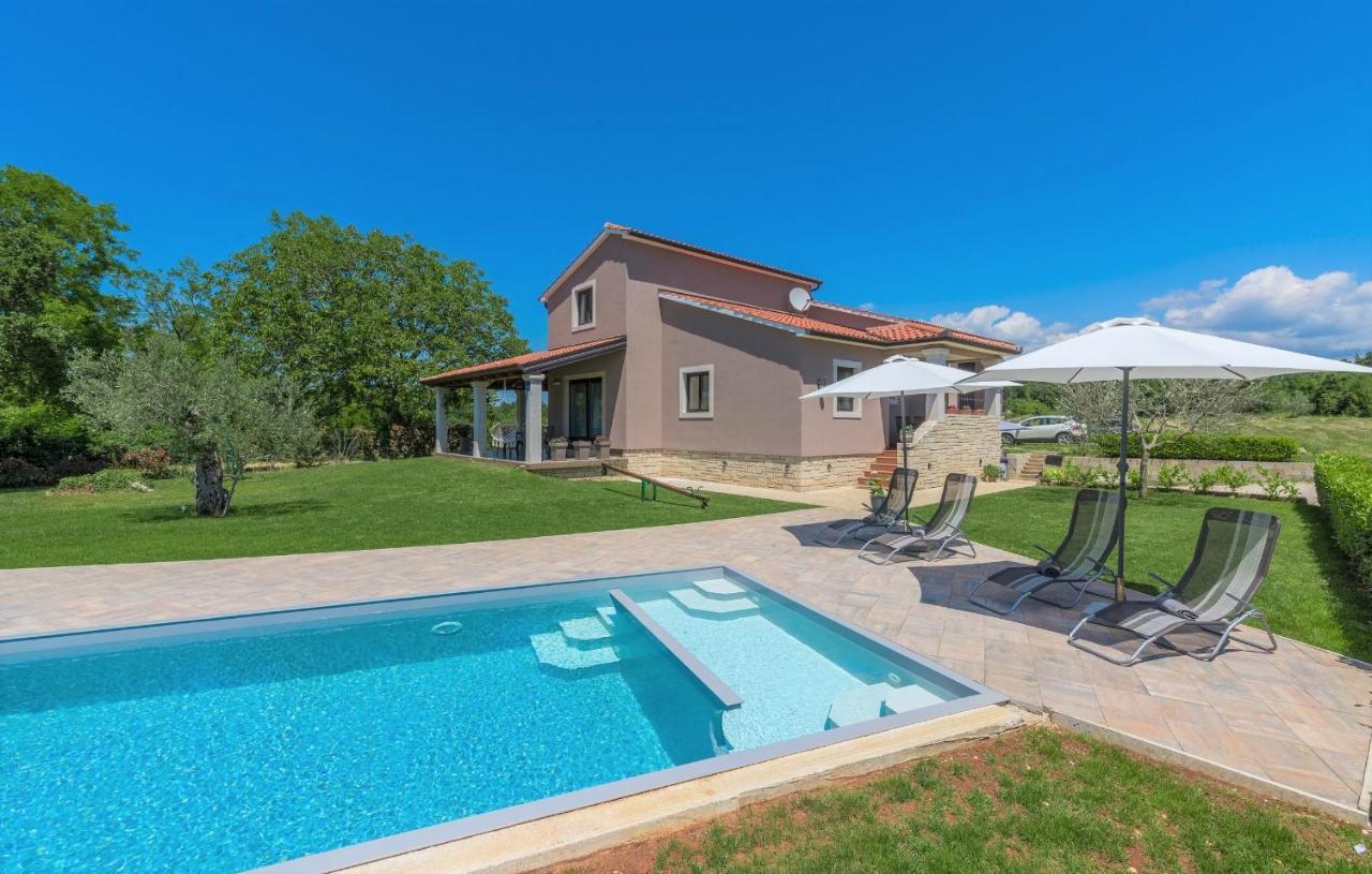 Holiday House Vita Tinjan المظهر الخارجي الصورة